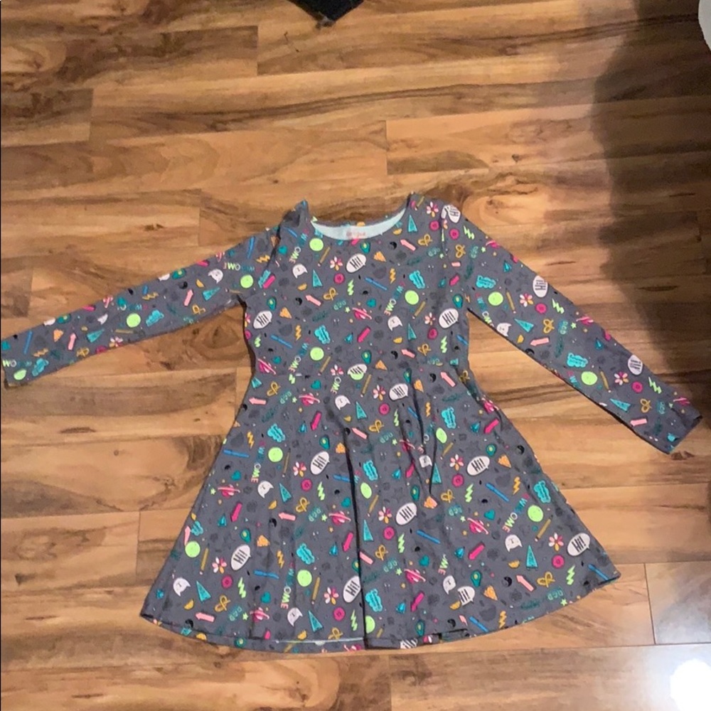 Long sleeve gray Cat & Jack dress.